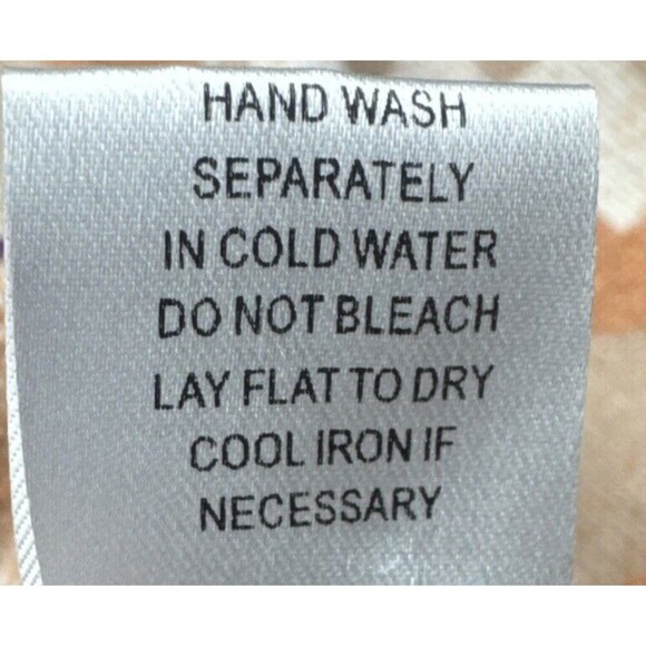 Women’s FATE Distressed ORANGE BEIGE Camo Crew Neck Pullover Sweater Sz Medium - Picture 9 of 12